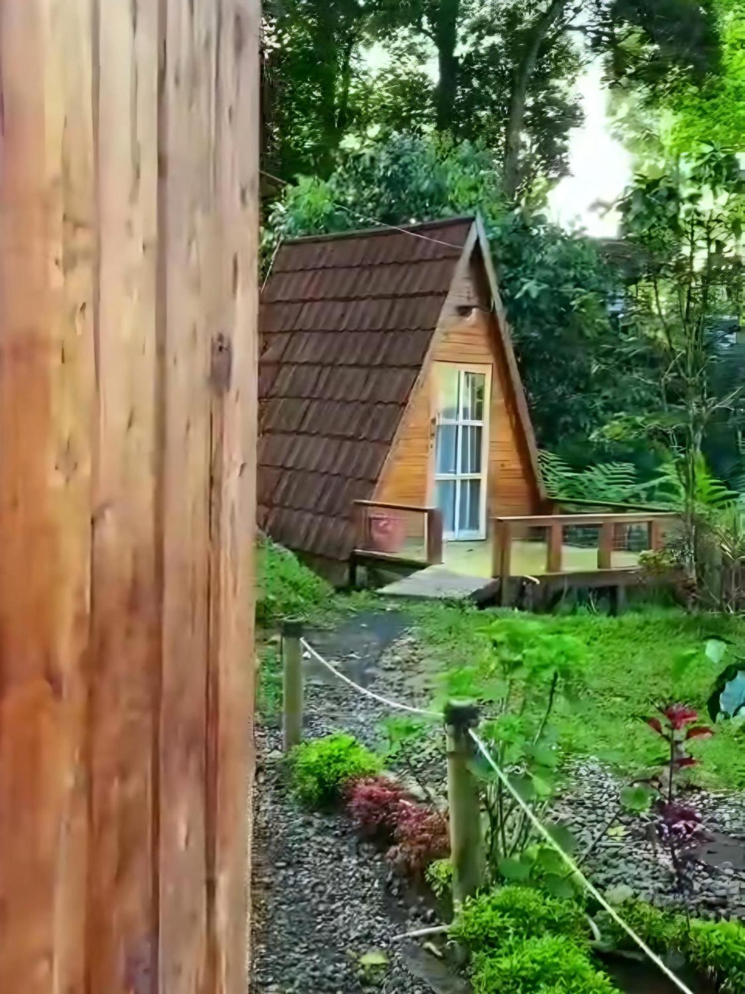 Penginapan Nuansa Riung Gunung Otel Pangalengan Dış mekan fotoğraf